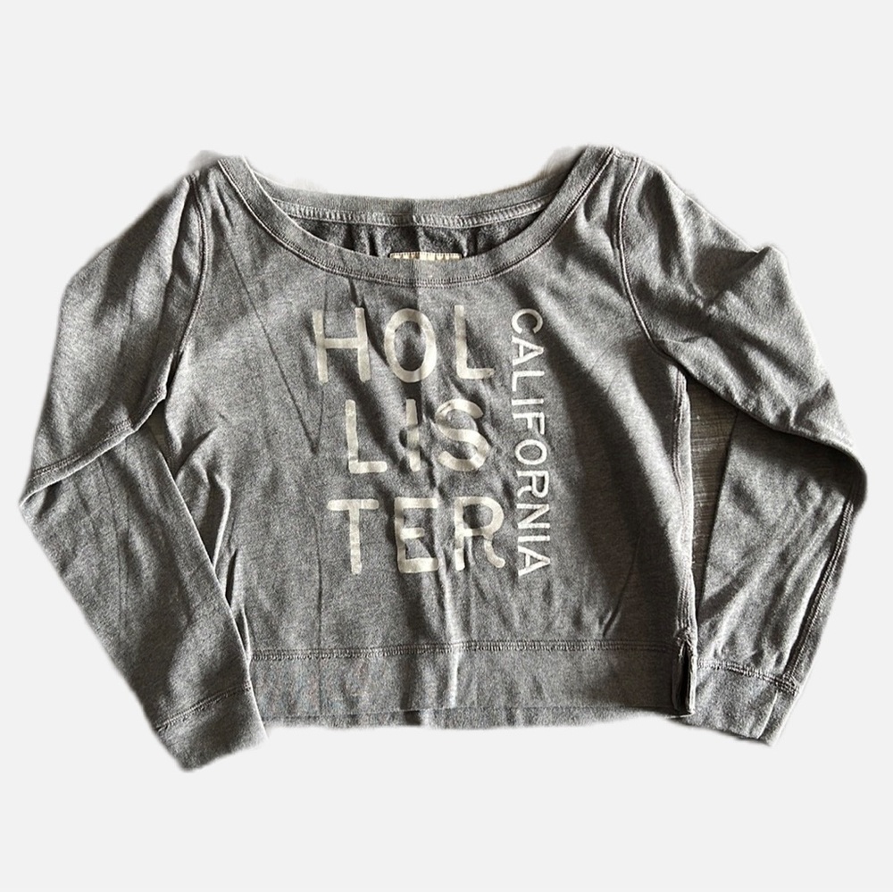 Hollister Gray Crew Neck Crop Sweatshirt with large Silver Logo - Size S
